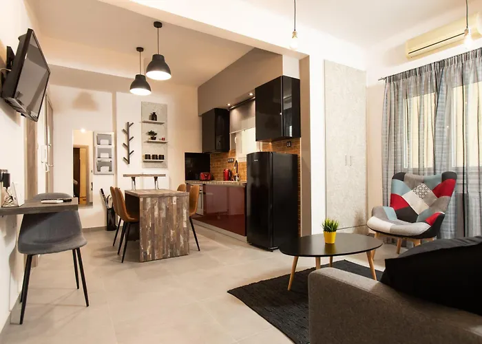 Downtown Luxury Boutique Suites - The Grand Suite